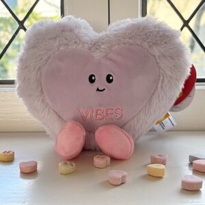 Gigglescape Heart Candy 5” Plush - Vibes - Conversation Sweetheart Valentine